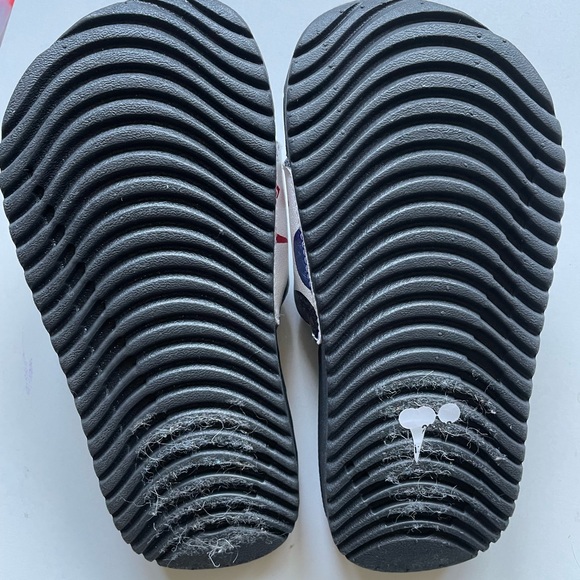 Nike flip flops - size 11 - Picture 3 of 4